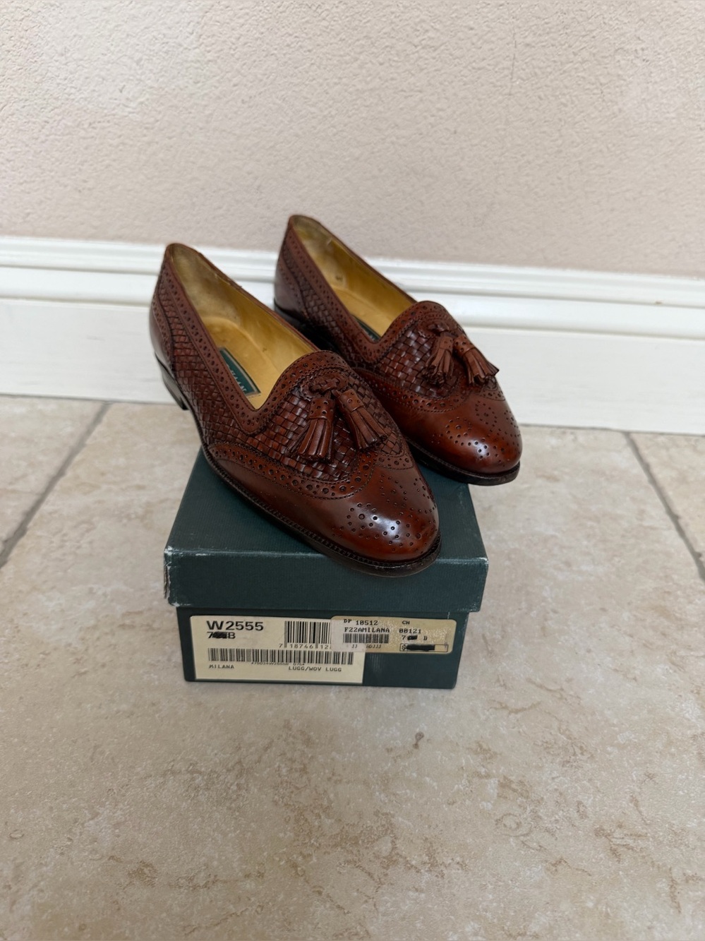 Vintage Cole Haan Women’s Brown Woven Leather Tassel Loafers